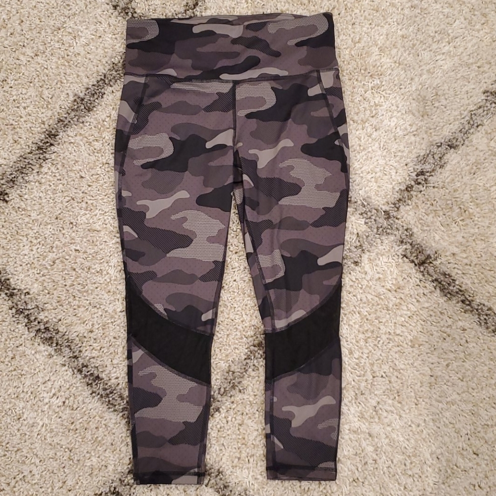 Workout pants